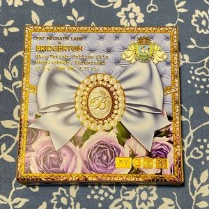 Pat McGrath Labs x BRIDGERTON Highlighter